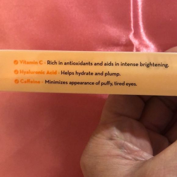 The creme shop power uplifter eye creme - Picture 5 of 5